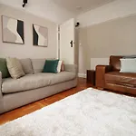 Melrose By Ty Sa - 4 Bedroom House In Cardiff