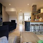 K Suites - City-Centre 4 Bed House - 2 Free Parking