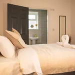 Principality Suites - Two Bed Apartment By Property Promise