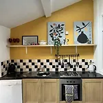 Just The Splott! Sleeps 6, 8 Mins To Stadium.