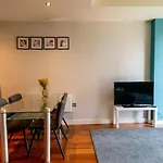 Smart Tv | Parking Nearby | 1Br