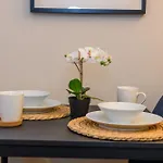 Gad Suite By Koya Homes - 2 Ensuite Bedroom Apartment, Cardiff City Centre, Free Parking