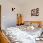 Room In Cardiff City Center - Swiftstay