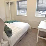 Entire 2 Bed Flat On 3Rd Floor Near City Centre & Stadium