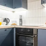 Luxurious 2 Bed Apartment Cardiff Central