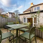 Nottage House Premier Apartments