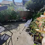 Private Room In Cardiff