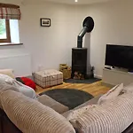 Beautiful Dog Freindly Cottage Near Cowbridge Barry & Cardiff