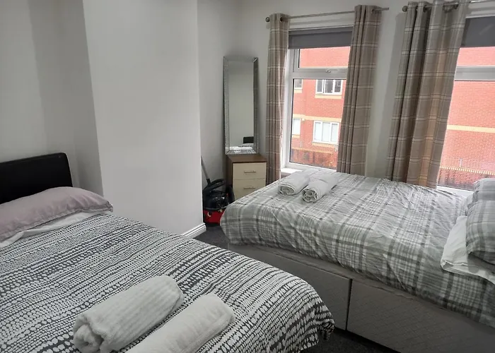 Apartment With Roof Terrace Close To City Centre