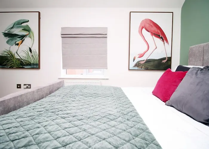 K Suites - City-Centre 4 Bed House - 2 Free Parking