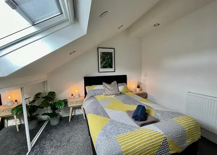 Spacious 1 Bed Apartment In The City Centre