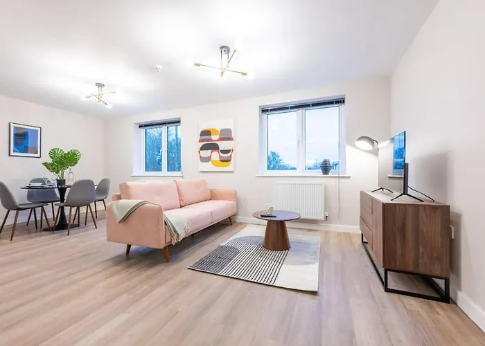 Luxurious 2 Bed Apartment Cardiff Central