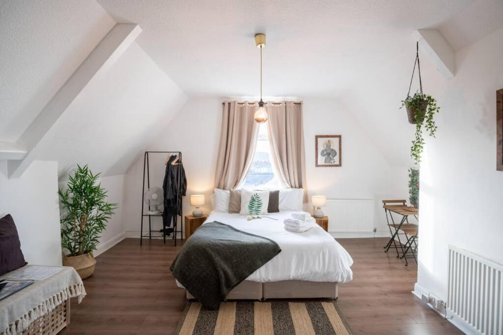 Apartment Phenix - Huge 3 Bed, Super Equipped Apartment.