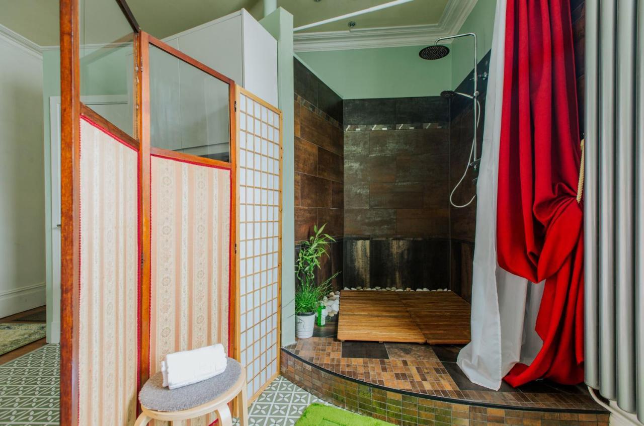 Luxury In Centre + Secure Parking Apartment