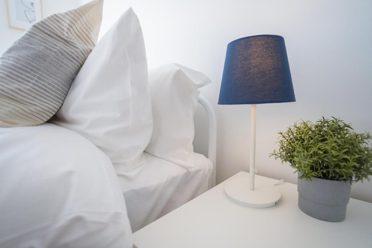Apartment Stylish With Private Parking Cardiff
