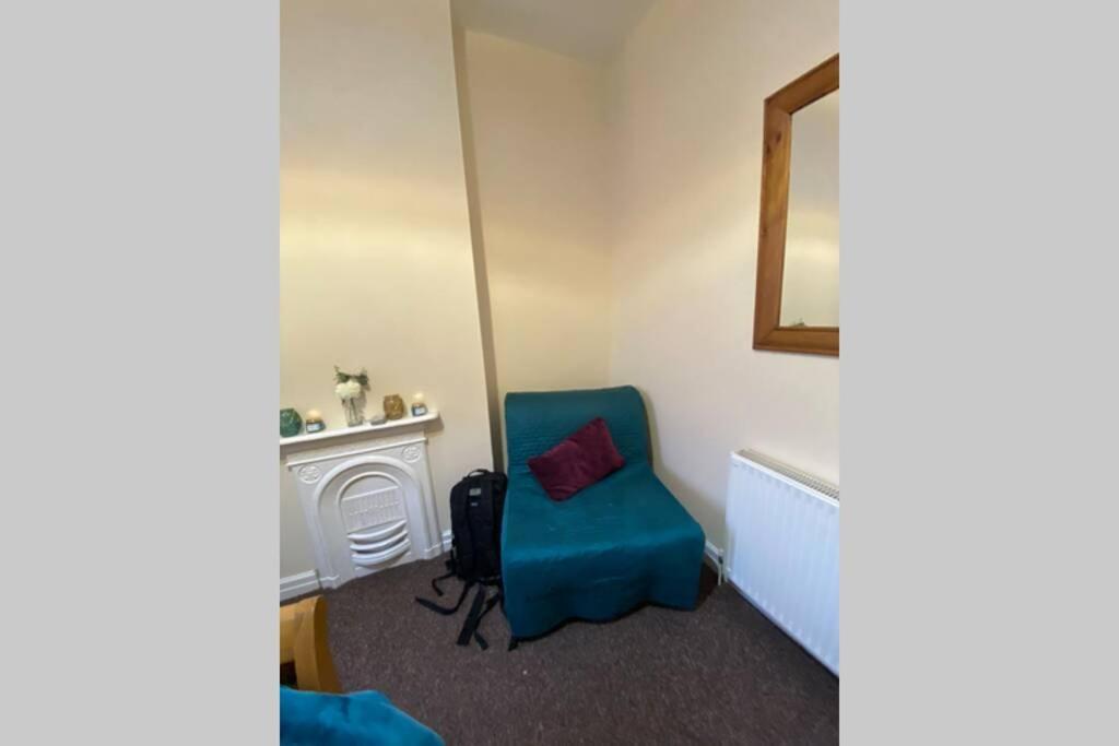 Holiday home By Lushlets - Centre Hot Tub Pool Table - Great For Hens Stags & Rugby Groups! Cardiff