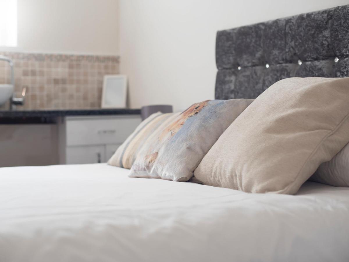 Apartment Pass The Keys Spacious 3 Bedroom In Trendy Canton! Cardiff