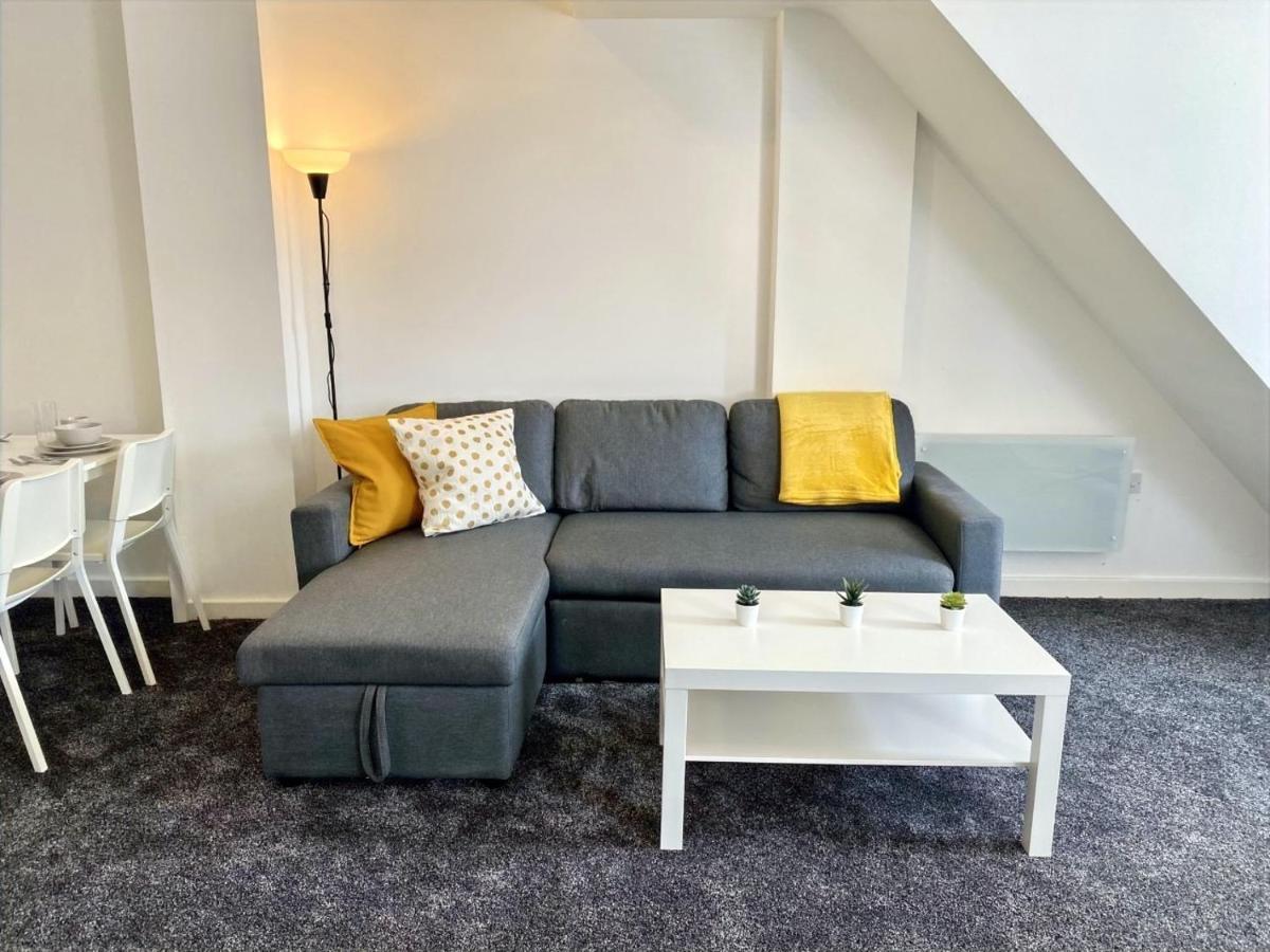 The Brook - Long Offer - Sleeps 6 - Central House By Cto Serviced Apartment Cardiff