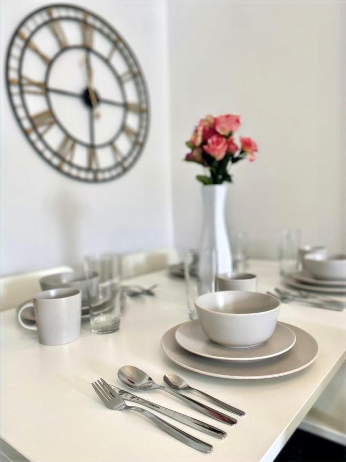 The Brook - Long Offer - Sleeps 6 - Central House By Cto Serviced Apartment *