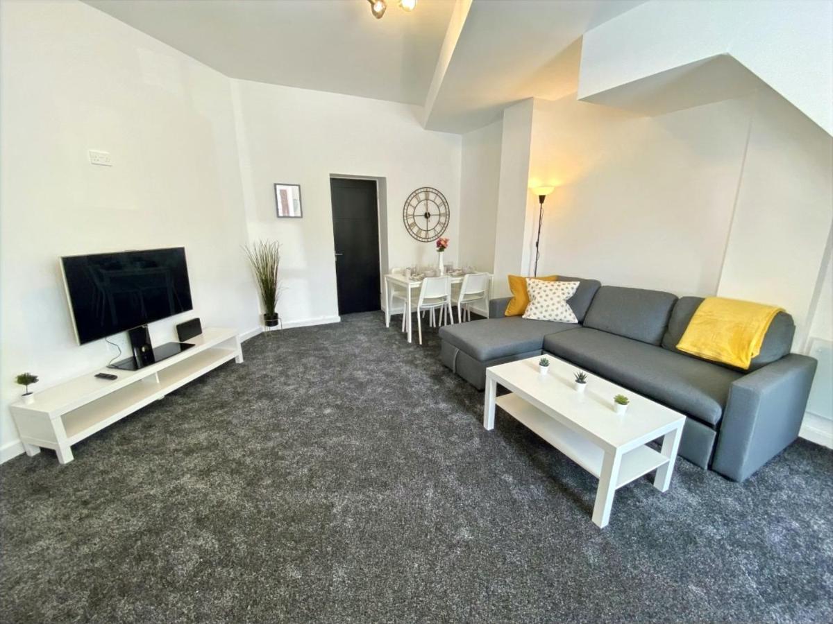 Apartment The Brook - Long Offer - Sleeps 6 - Central House By Cto Serviced *
