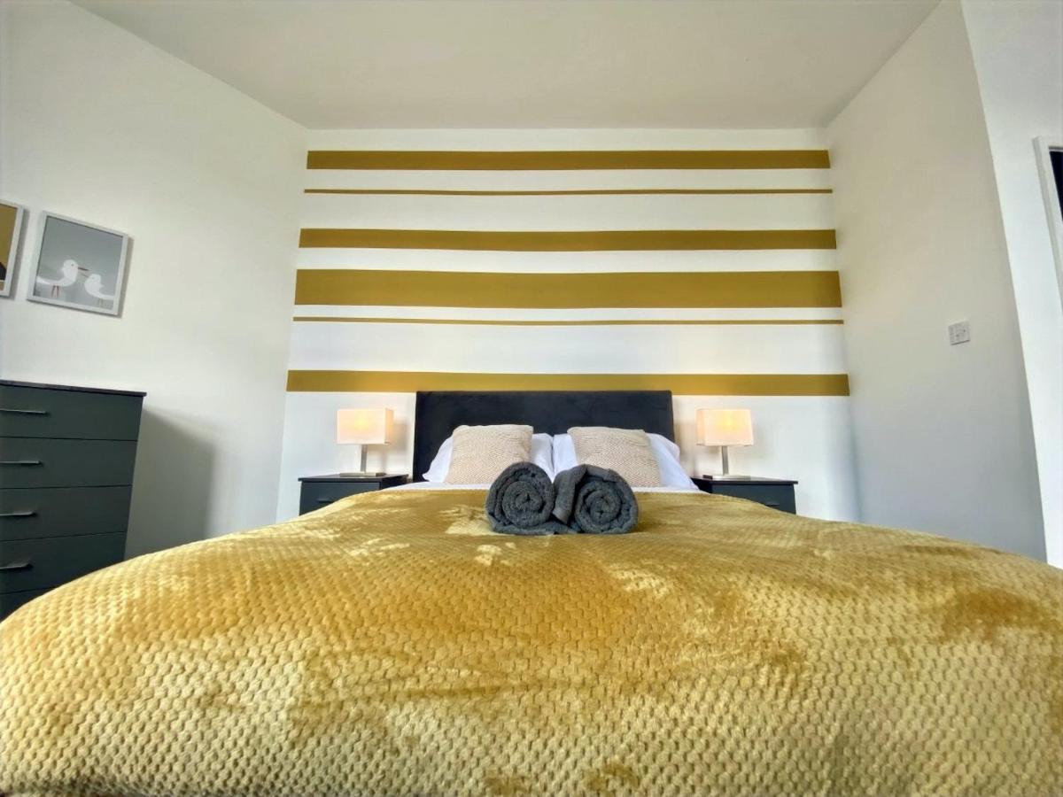 The Brook - Long Offer - Sleeps 6 - Central House By Cto Serviced *