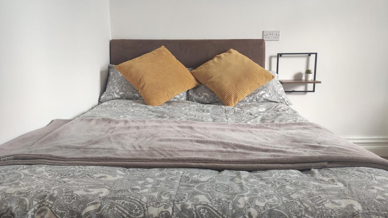 Perfect And Convenient 1 Bedroom Apartment Cardiff