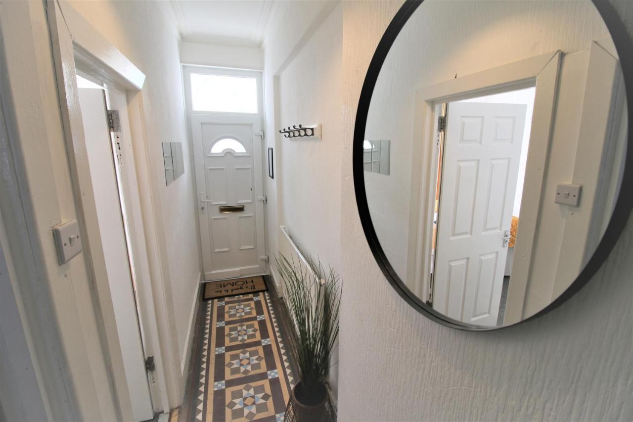 Holiday home Three Bedroom Townhouse - Free Local Parking - By Promise Cardiff
