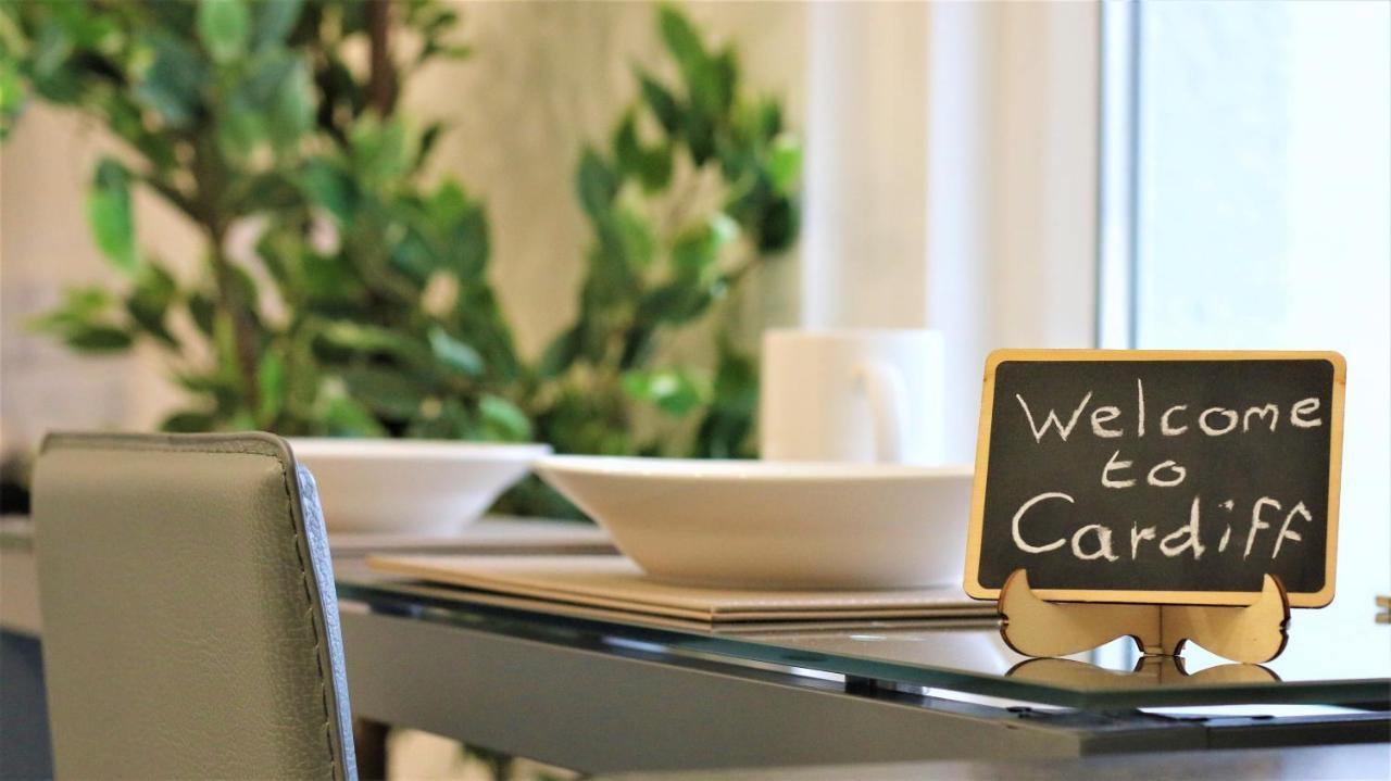 Free Local Parking - Fast Wifi - Sleeps 10 Guests By Promise