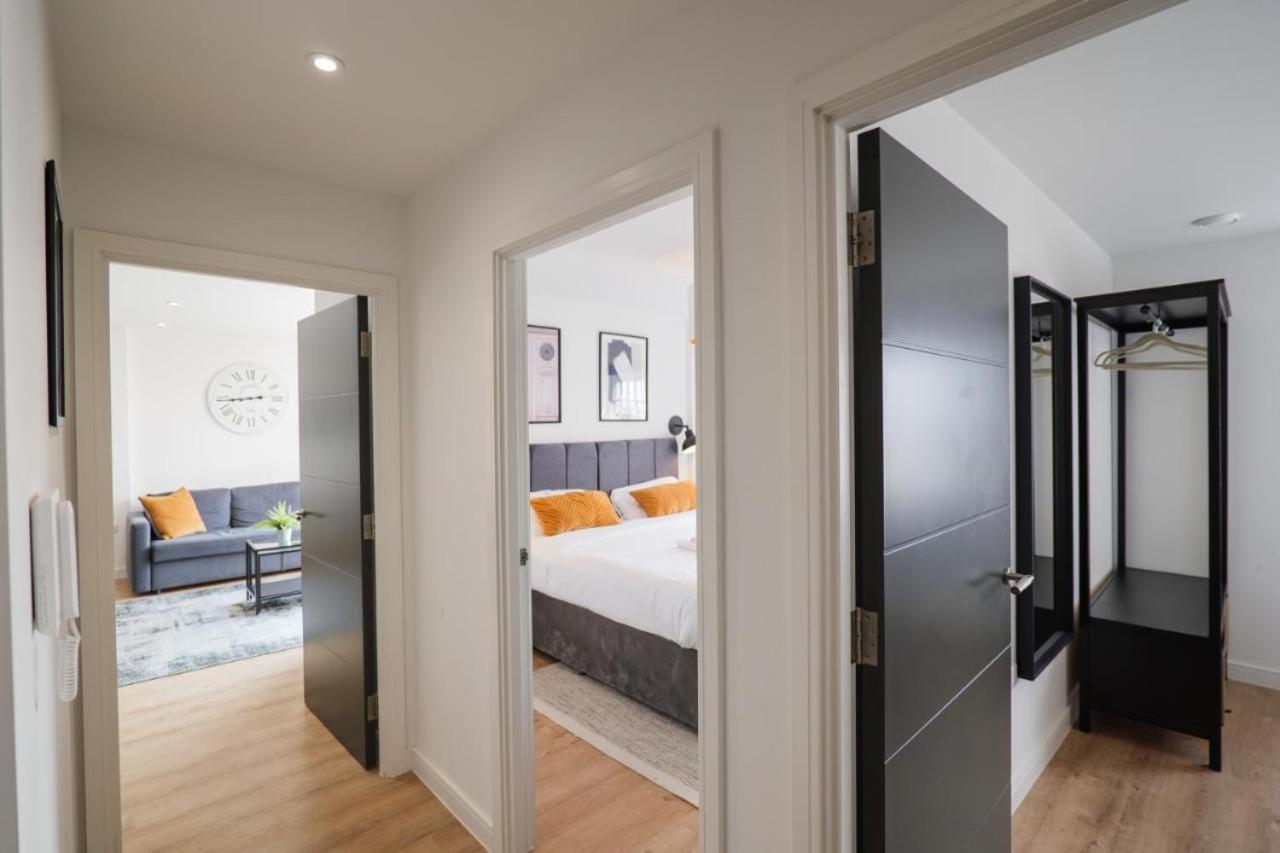 Stylish In City Centre Apartment