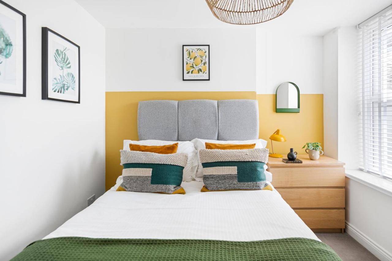 Apartment Albany 2 By Black Door *