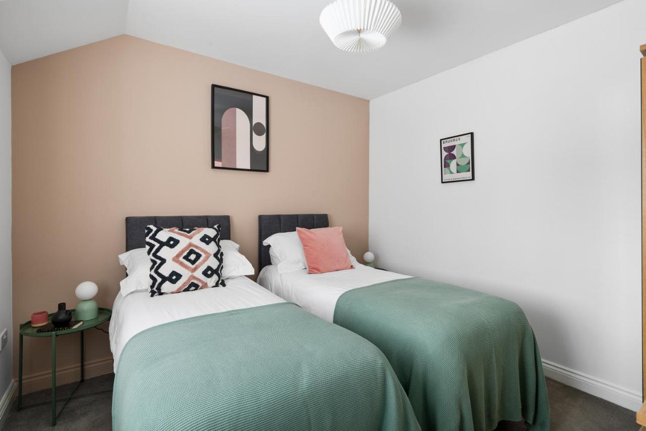 Apartment Albany 2 By Black Door