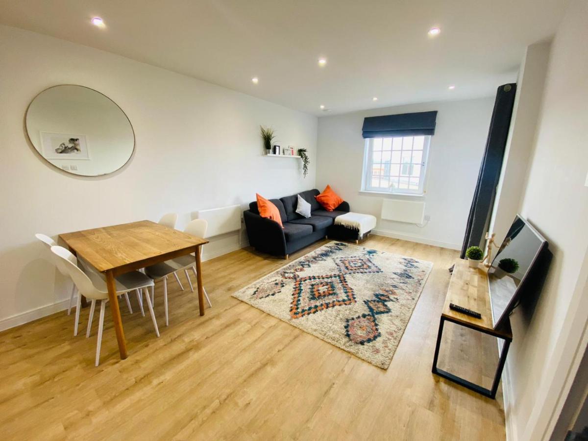 Apartment Stylish In City Centre Cardiff