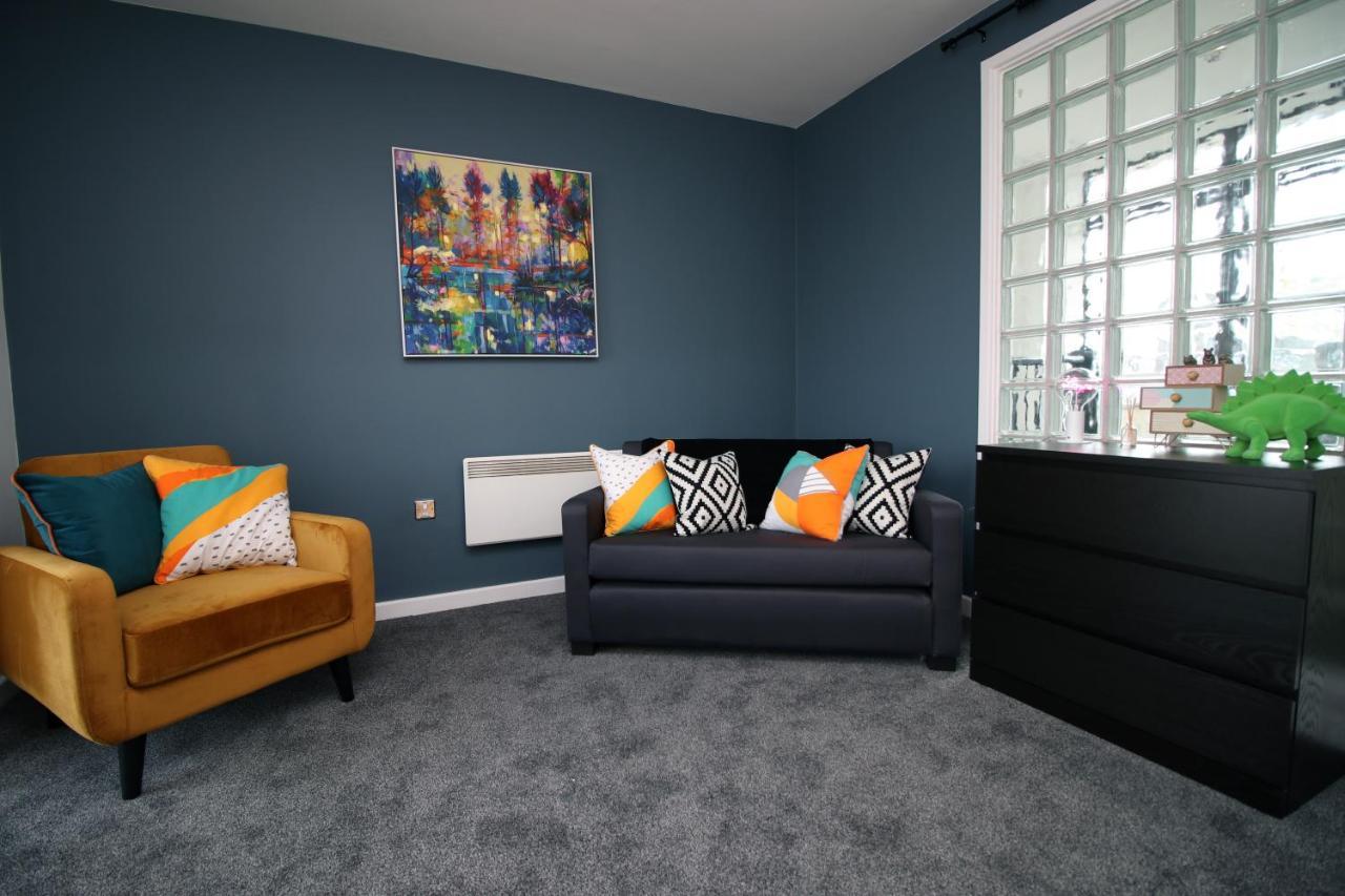 Robyn's Nest By Ty Sa Apartment