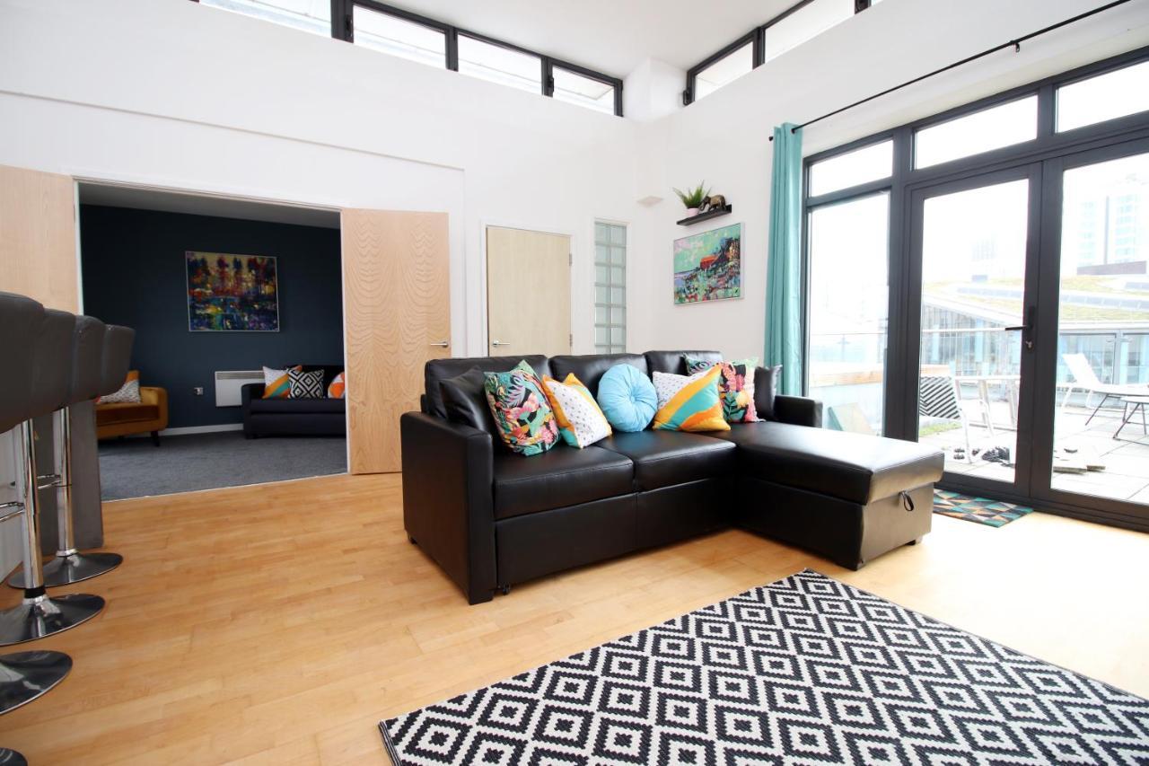 Robyn's Nest By Ty Sa Apartment
