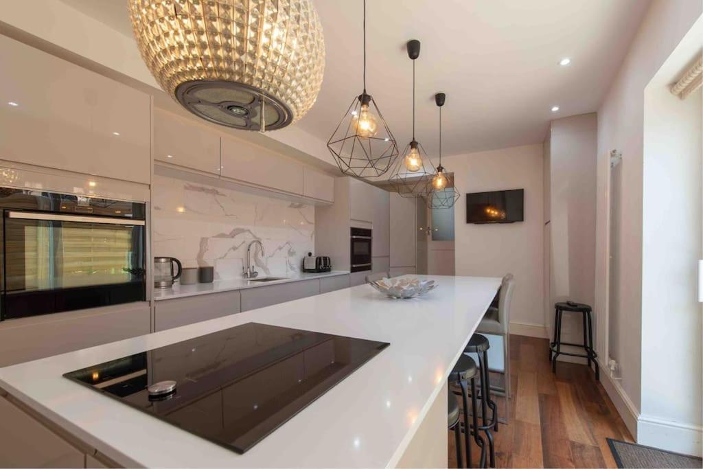 Large Townhouse Penarth, Holiday home