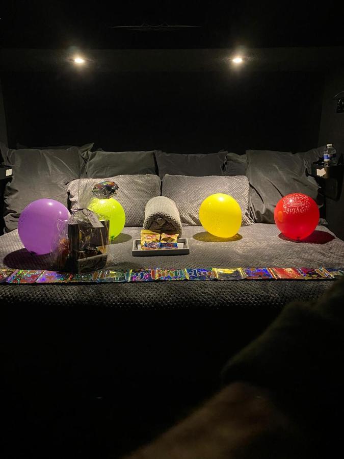 Campsite Cosy Cinema