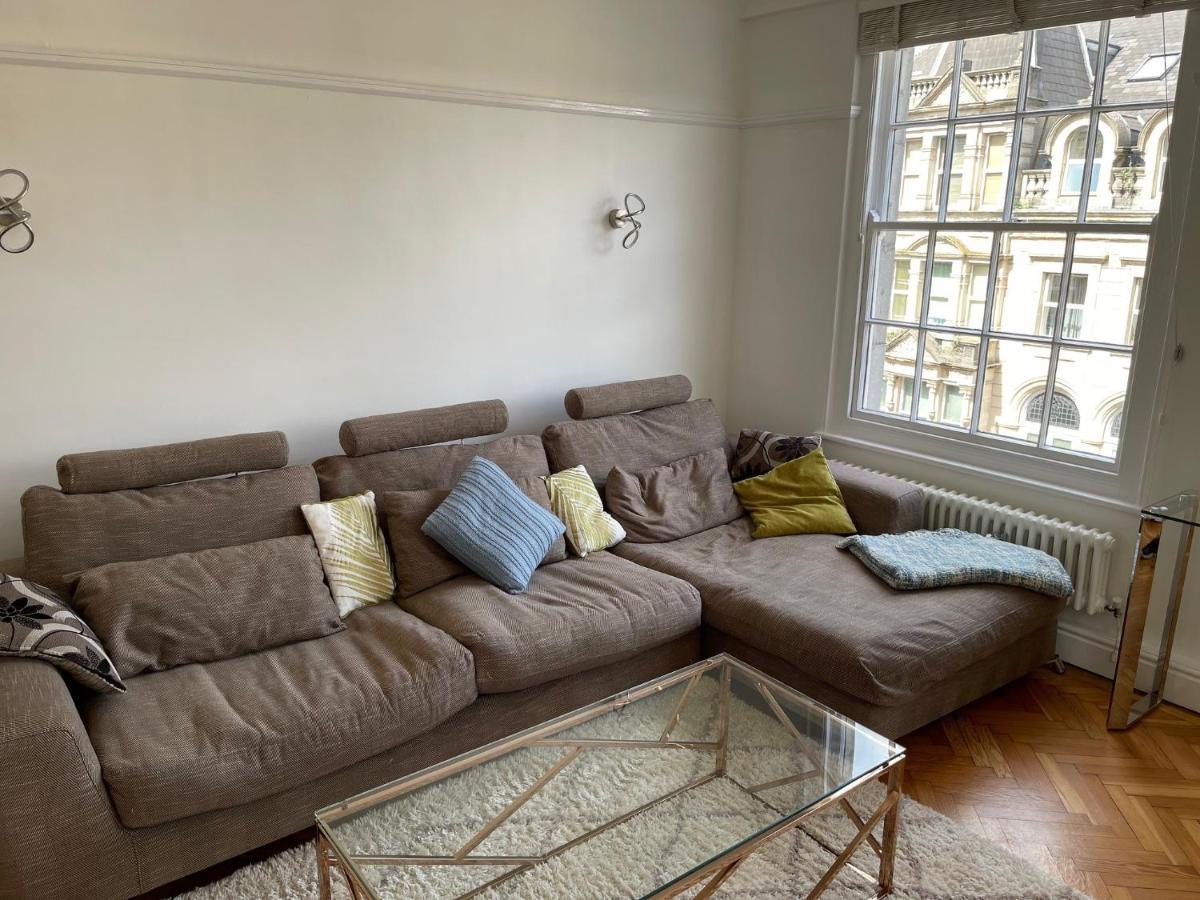Fabulous Penthouse In Centre Apartment