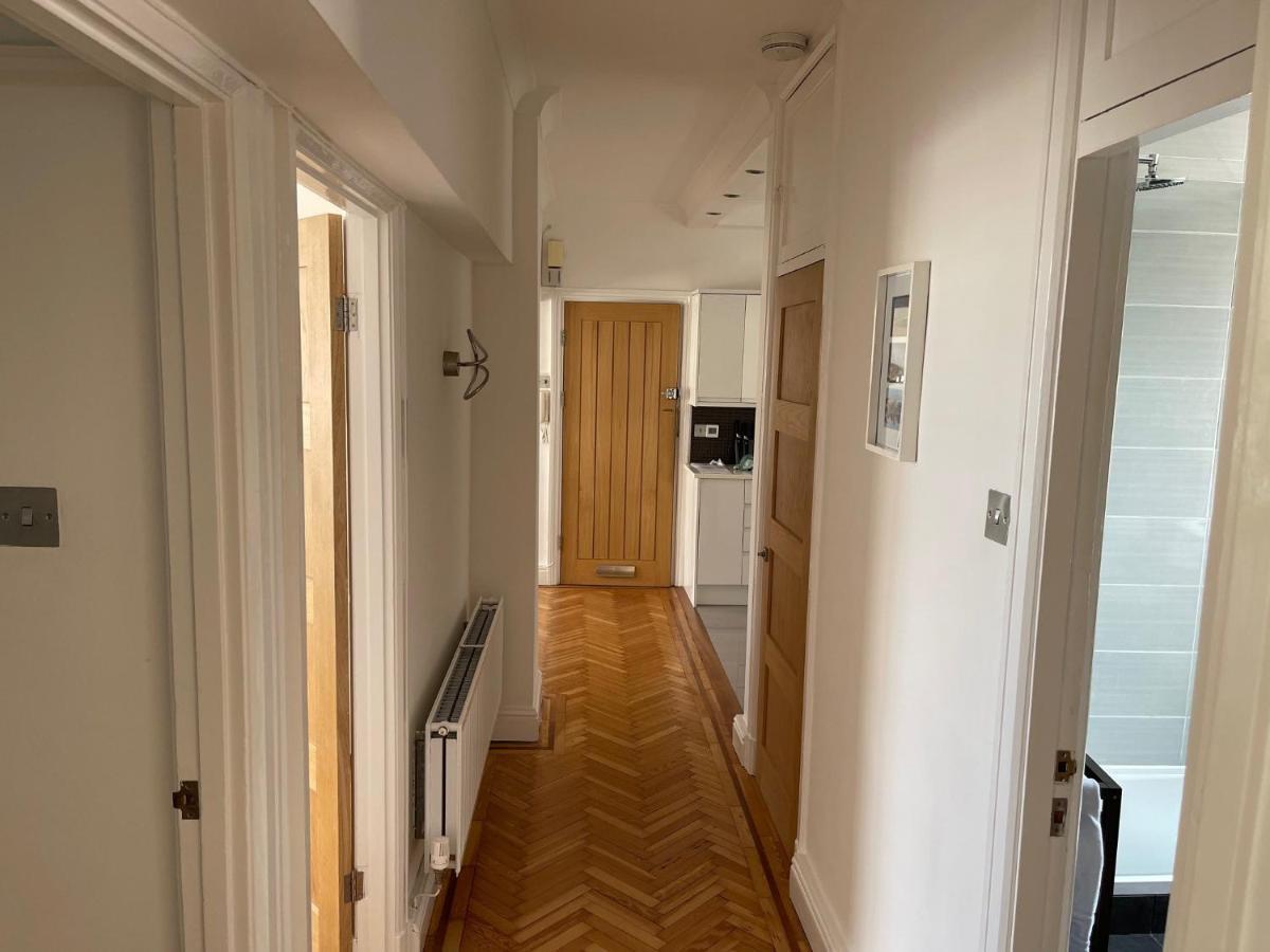 Fabulous Penthouse In Centre Apartment Cardiff