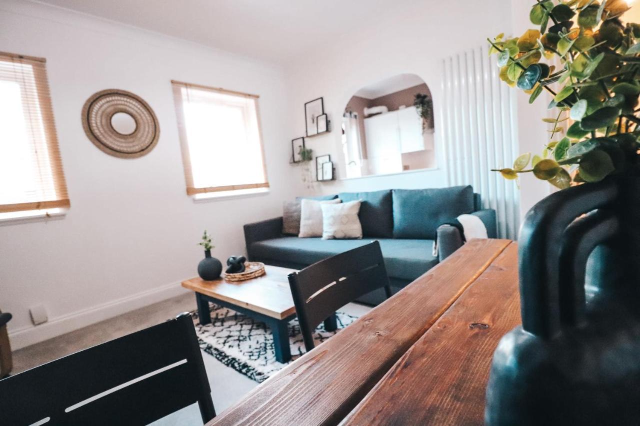 Apartment Partridge By Solace