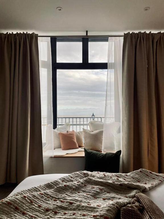 Beachcliff Hotel 3*