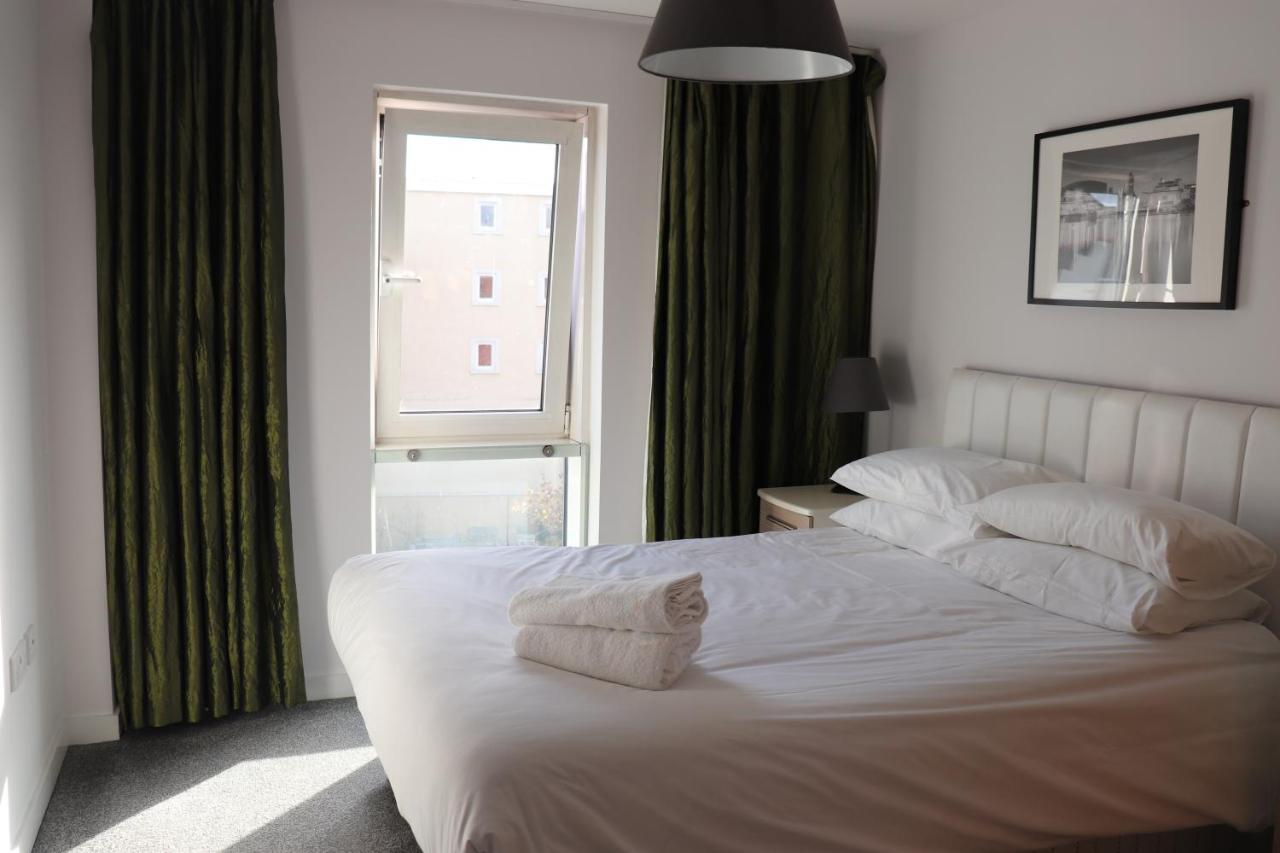 Quayside By Urban Space * Cardiff