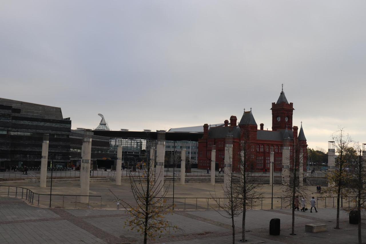 Quayside By Urban Space Apartment Cardiff