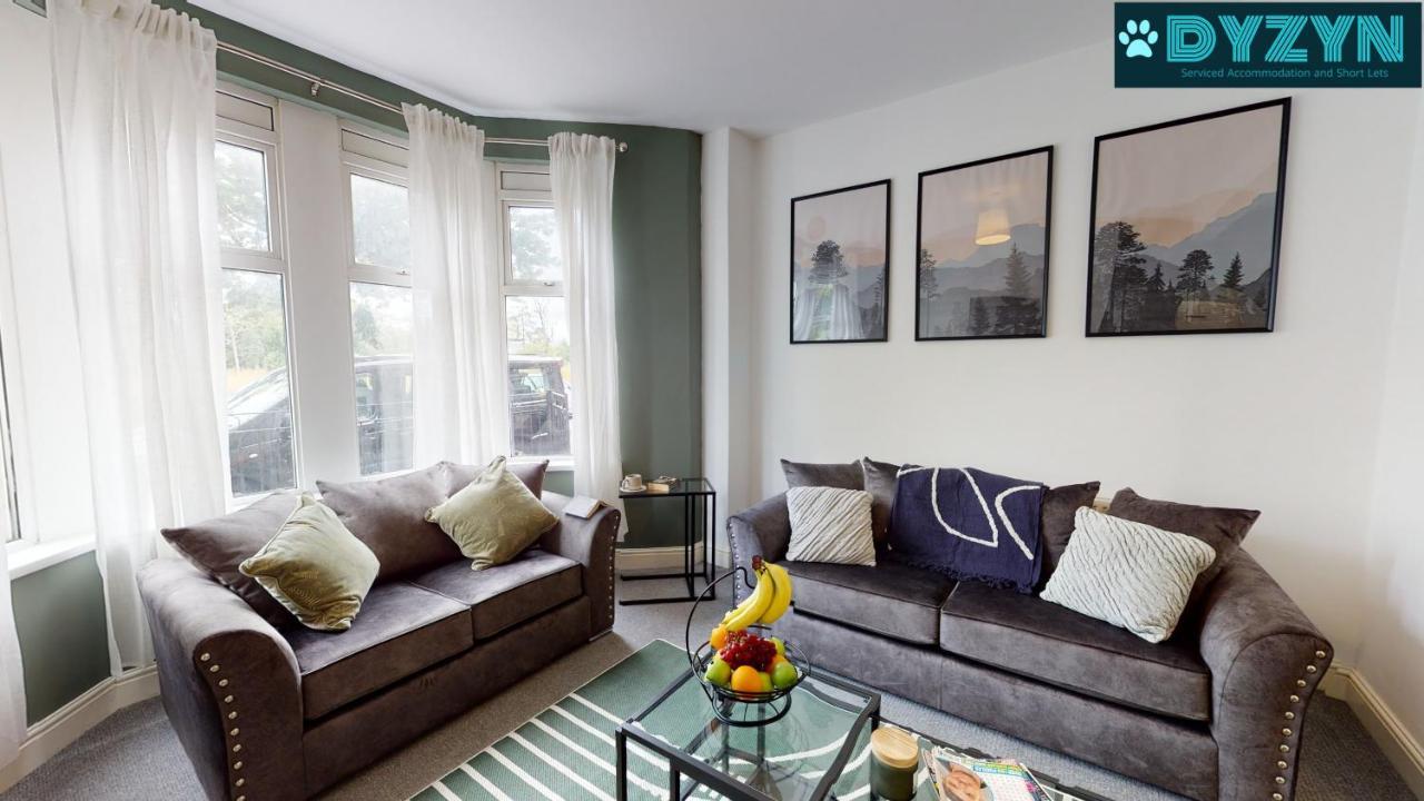 Taff Towers Apartment *