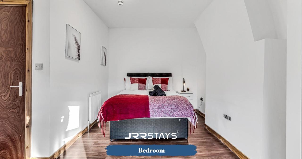 - Quirky 1 Bedroom, Sleeps 3, Wi-fi - Jrr Apartment