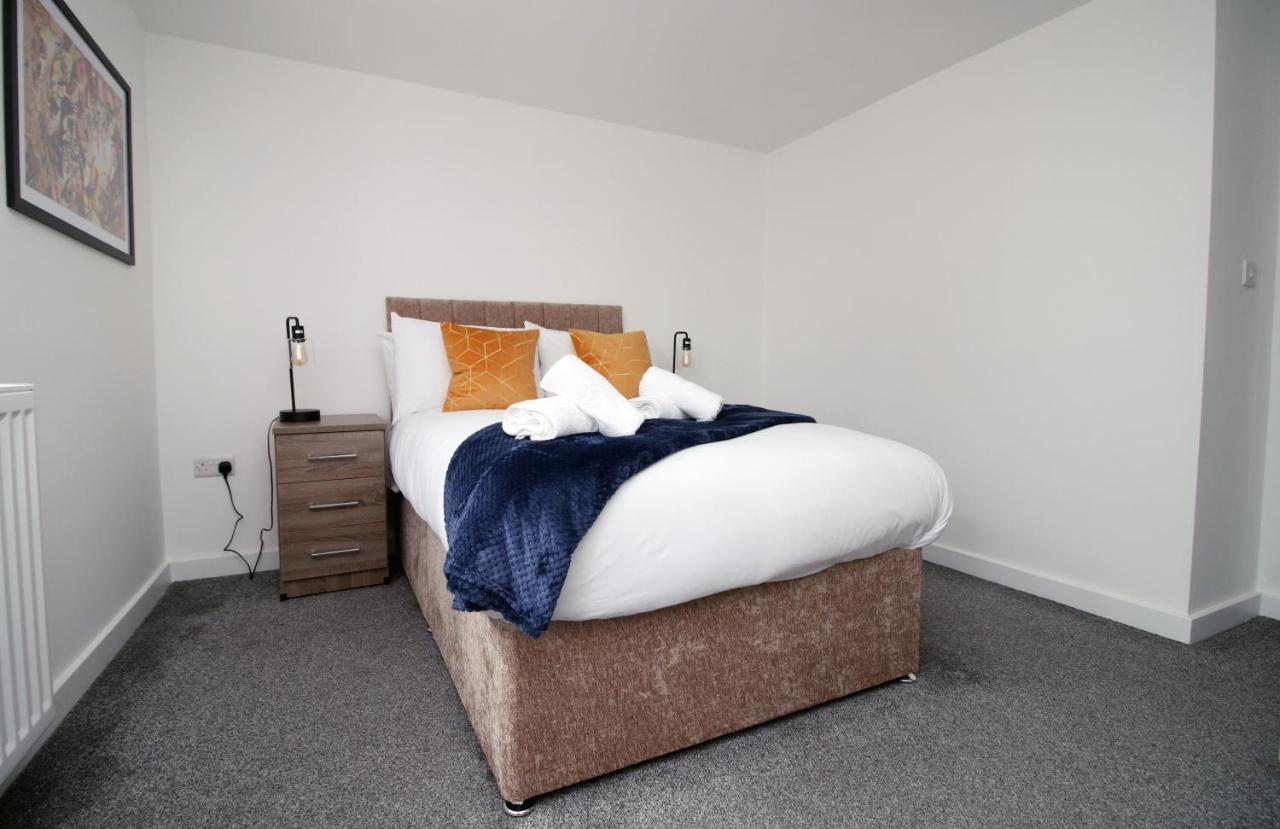 Luxury Loft Apartment! Great Location Apartment