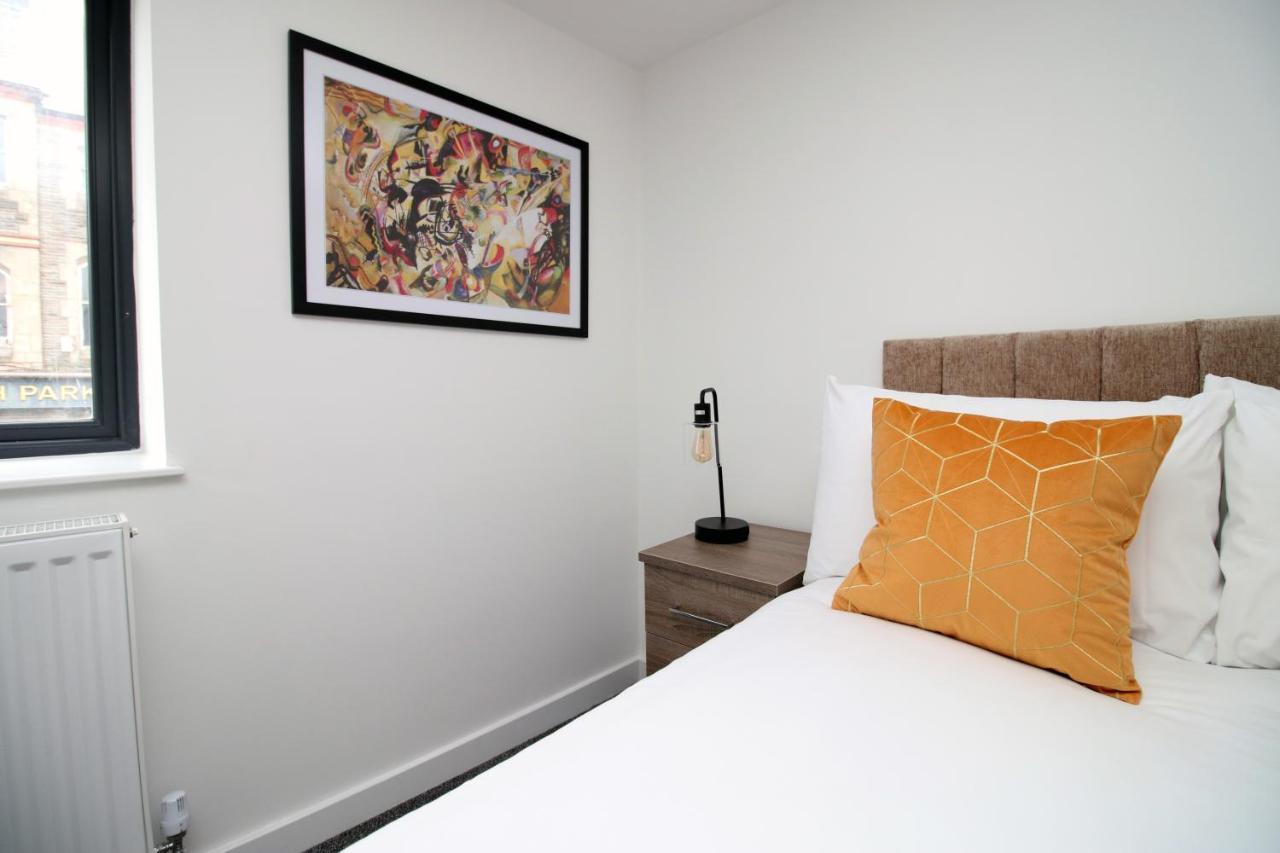 Luxury Loft Apartment! Great Location Cardiff