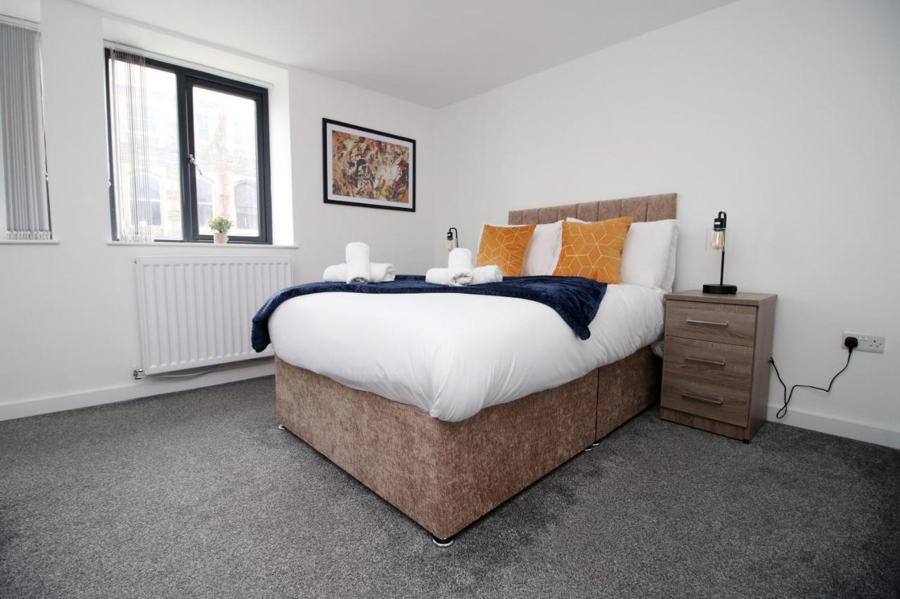 Luxury Loft Apartment! Great Location