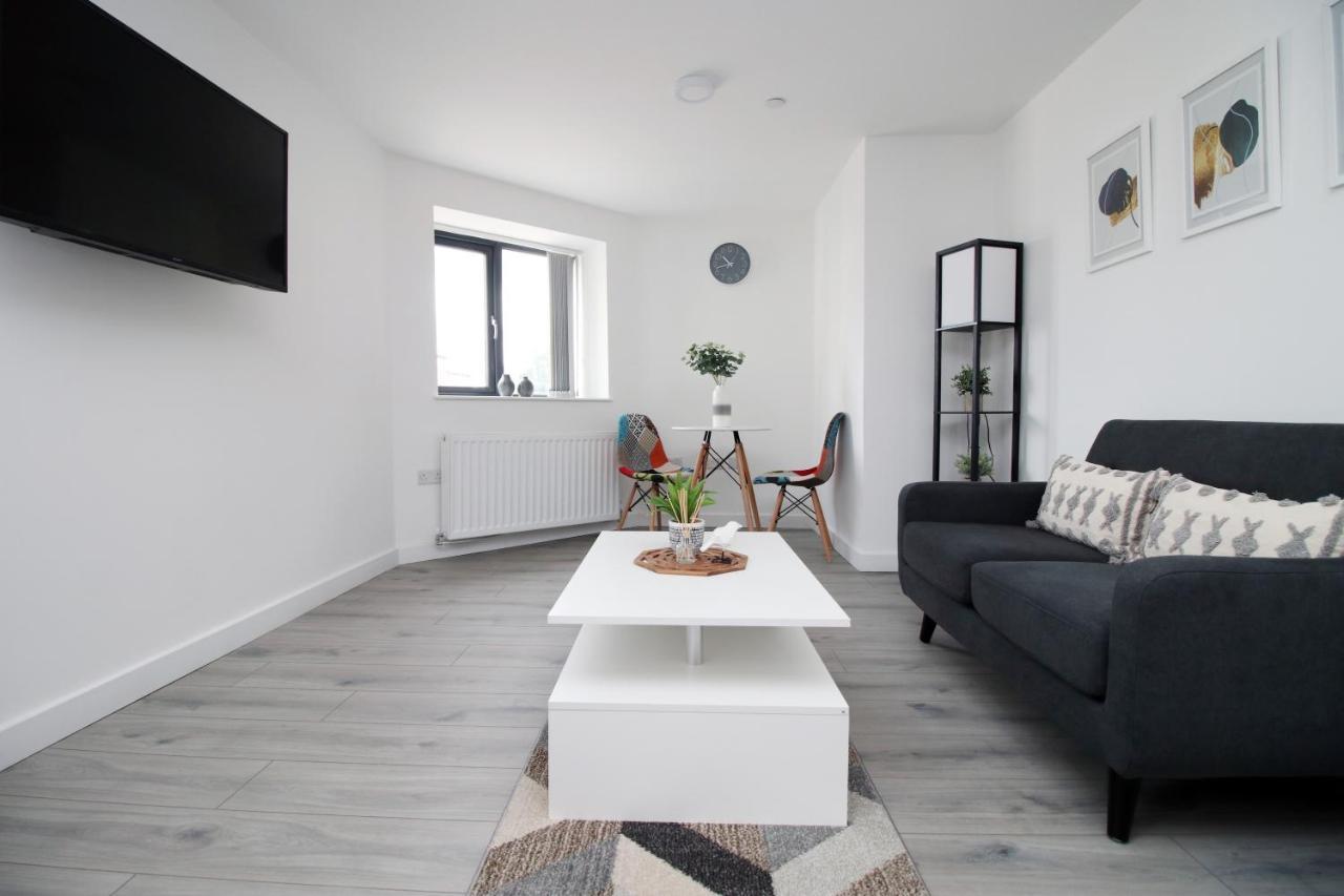 Luxury Loft Apartment! Great Location Apartment *