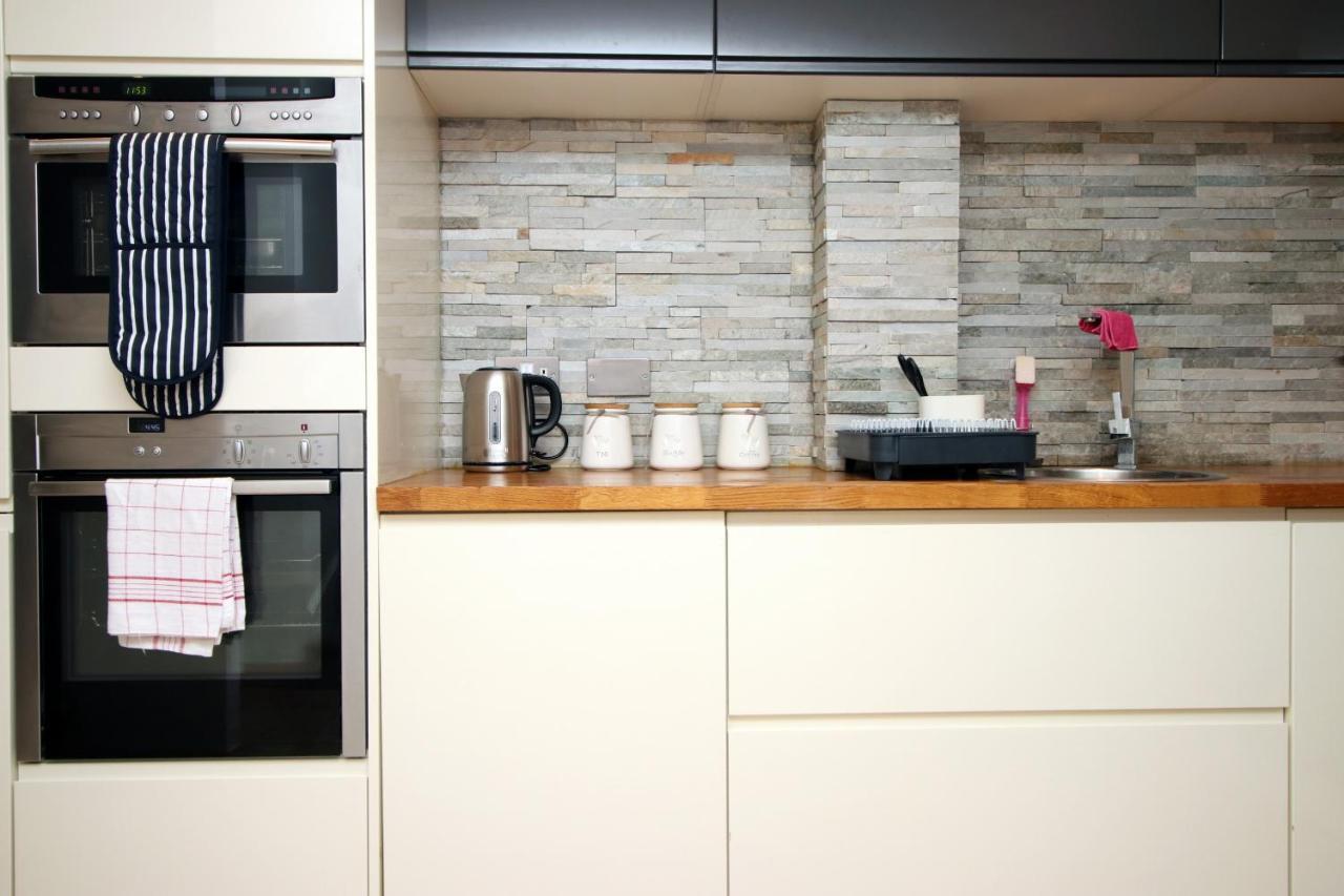 K Suites - City-centre 4 Bed House - 2 Free Parking *