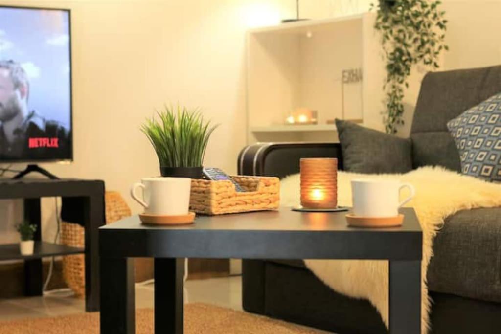 Ty Glas Mews By Promise *